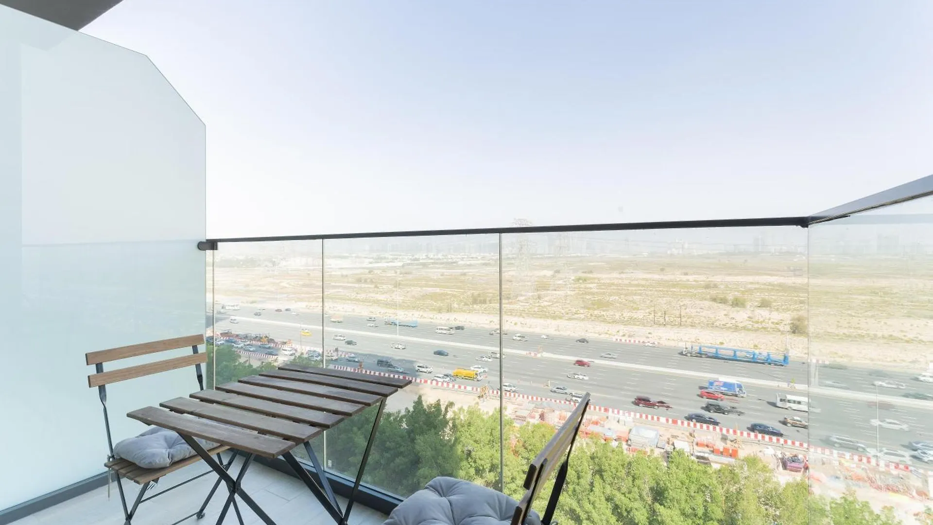 Havn - Studio Apartment In Bloom Towers, Jvc Dubai